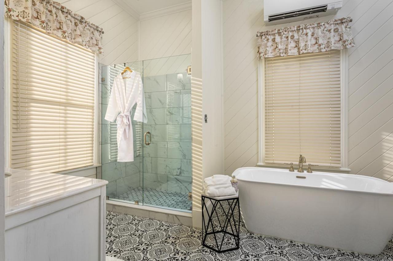 Celestine Bed And Breakfast Pensacola Bagian luar foto
